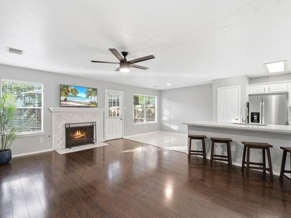 19 Timberstar Street, The Woodlands TX 77382