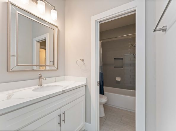 4310 Fernwood Drive, Houston TX 77021