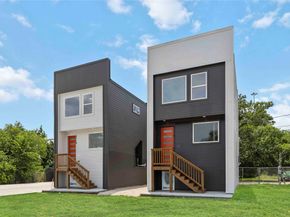 2116 Des Chaumes Street, Houston TX 77026