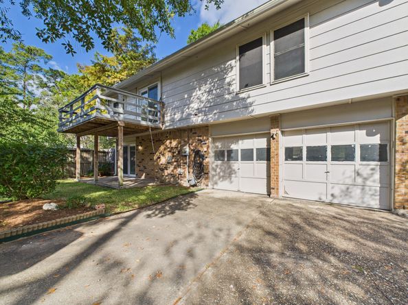 3302 Holly Green Drive, Kingwood TX 77339