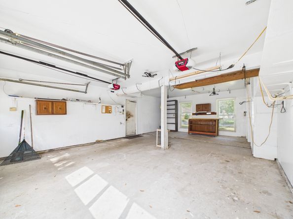 3302 Holly Green Drive, Kingwood TX 77339