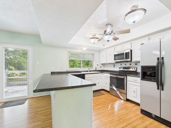 3302 Holly Green Drive, Kingwood TX 77339