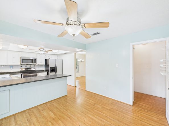 3302 Holly Green Drive, Kingwood TX 77339