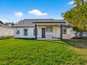 3911 Alberta Street, Houston TX 77021