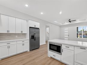 3911 Alberta Street, Houston TX 77021