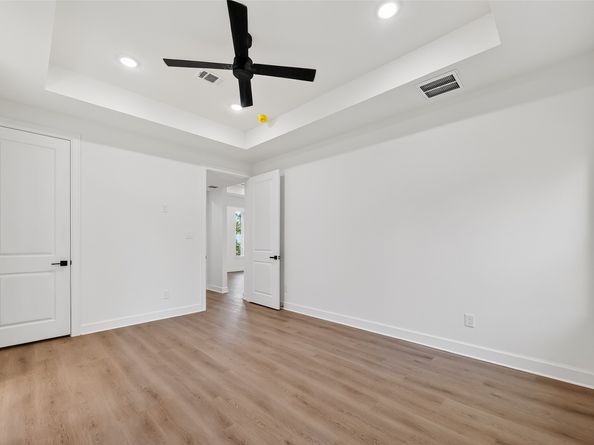 3911 Alberta Street, Houston TX 77021