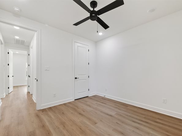 3911 Alberta Street, Houston TX 77021