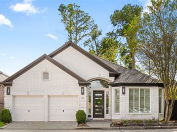 7515 Woodridge Place