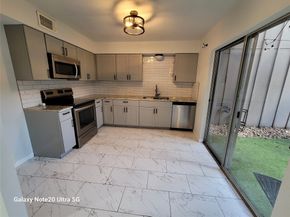 8046 Ellinger Lane, Houston TX 77040