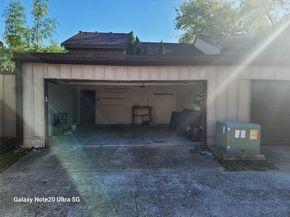 8046 Ellinger Lane, Houston TX 77040