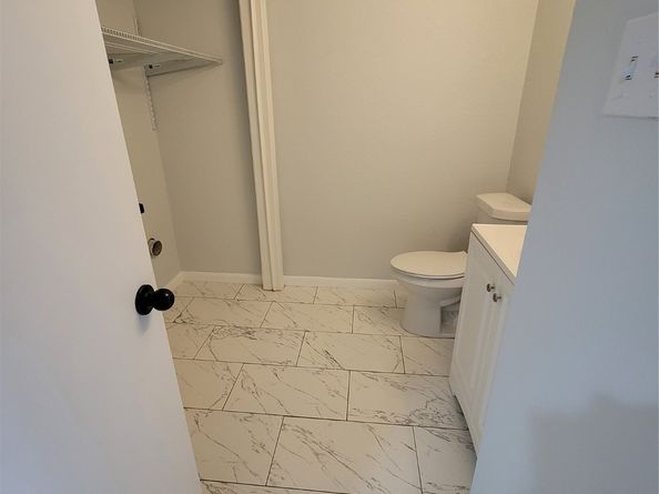 8046 Ellinger Lane, Houston TX 77040