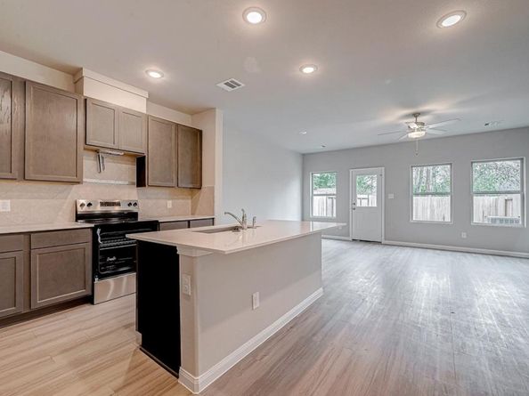 9020 Madera Road, Houston TX 77078