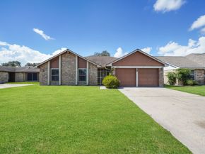 11835 Guadalupe River Drive, Houston TX 77067