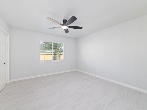 15606 Loma Verde Drive, Houston TX 77083