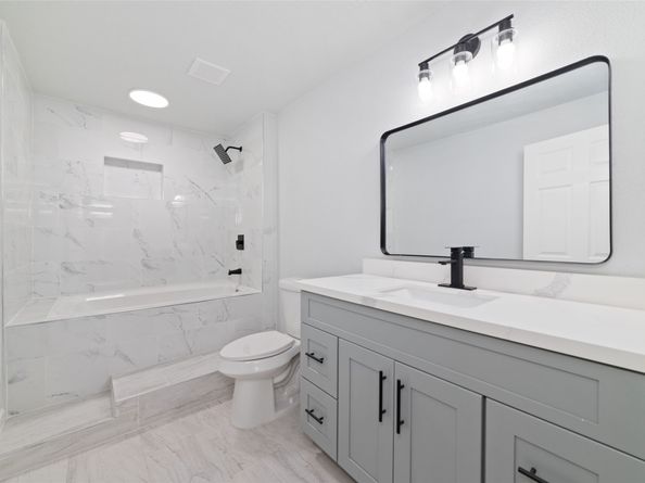 15606 Loma Verde Drive, Houston TX 77083