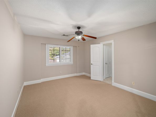 1506 Graystone Creek Court, Kingwood TX 77345