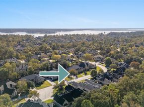 1506 Graystone Creek Court, Kingwood TX 77345