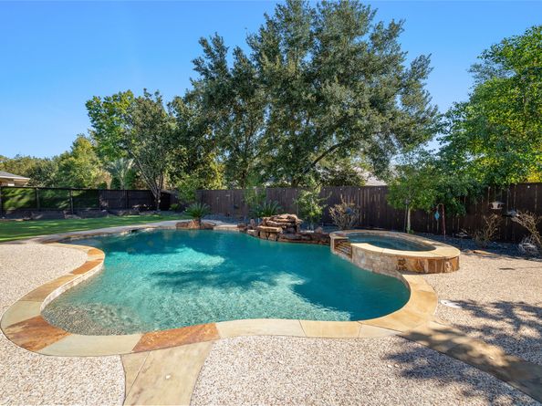 1506 Graystone Creek Court, Kingwood TX 77345