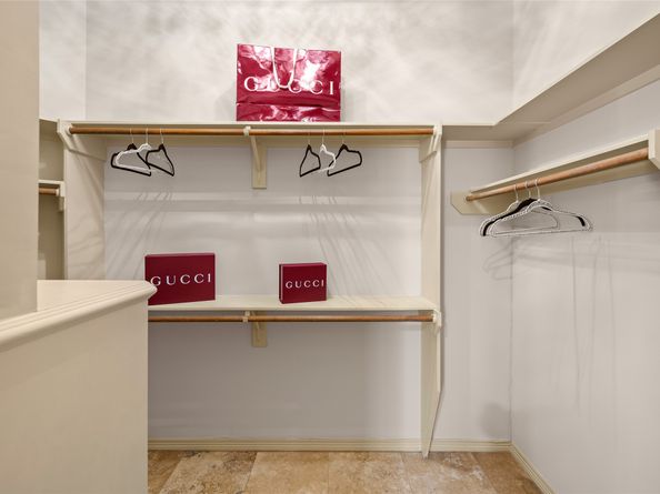 1506 Graystone Creek Court, Kingwood TX 77345