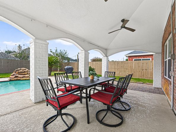 16535 Oat Mill Drive, Houston TX 77095