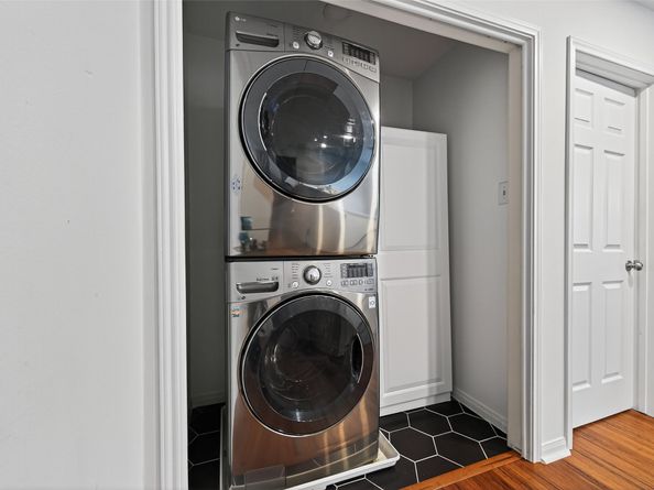 16535 Oat Mill Drive, Houston TX 77095