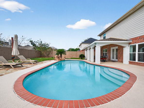 16535 Oat Mill Drive, Houston TX 77095