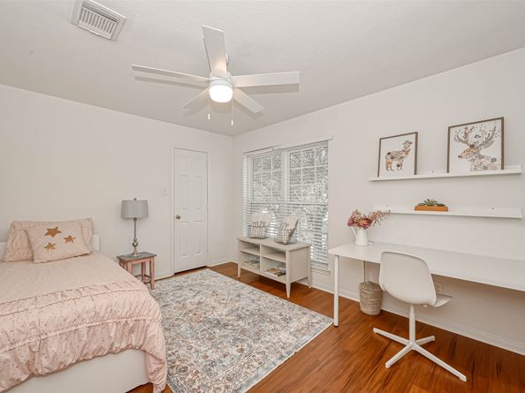 16535 Oat Mill Drive, Houston TX 77095