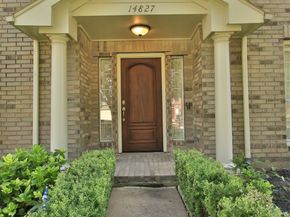 14827 Atterbury Drive, Sugar Land TX 77498