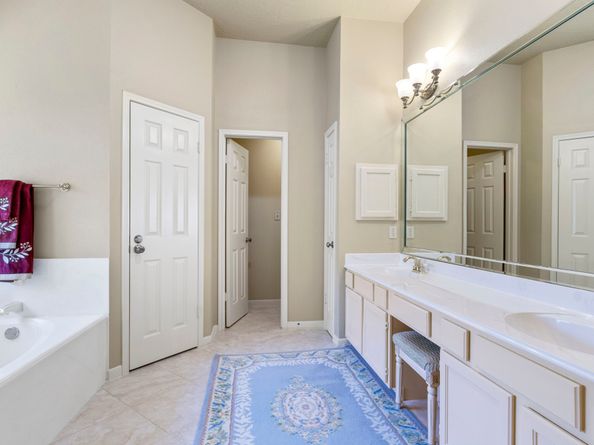 14827 Atterbury Drive, Sugar Land TX 77498