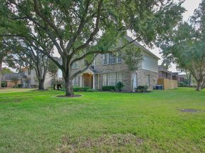 14827 Atterbury Drive, Sugar Land TX 77498