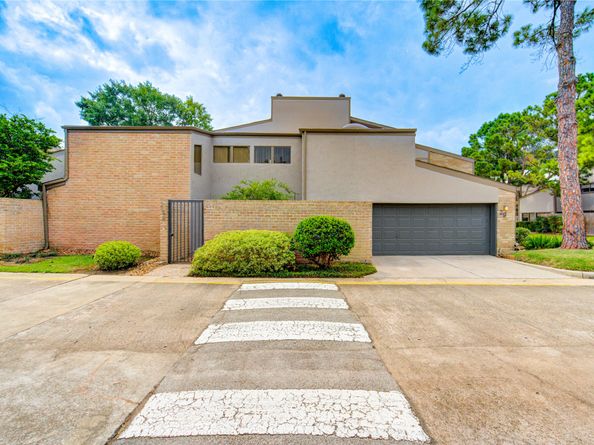 880 Tully Road 29, Houston TX 77079