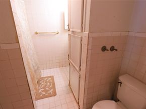 6407 Sandy Oaks Drive, Houston TX 77050