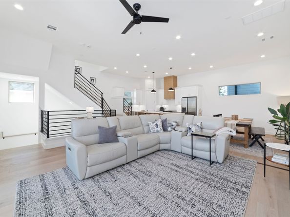 2517 Detering Street, Houston TX 77007