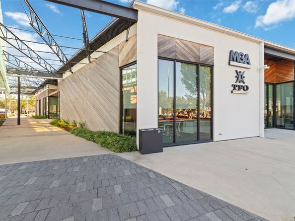 2517 Detering Street, Houston TX 77007