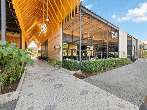 2517 Detering Street, Houston TX 77007