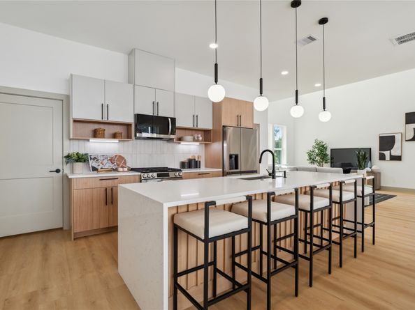 2943 Delafield Street, Houston TX 77023