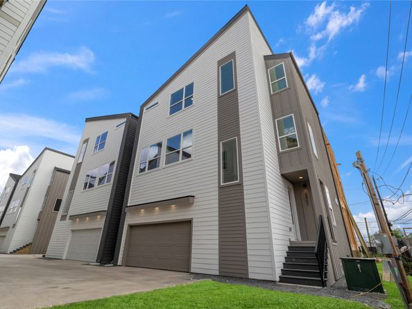 2943 Delafield Street, Houston TX 77023