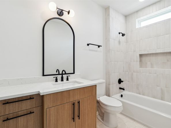 2943 Delafield Street, Houston TX 77023