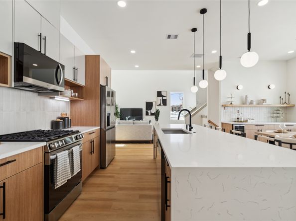 2943 Delafield Street, Houston TX 77023