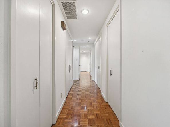 5555 Del Monte Drive 605, Houston TX 77056