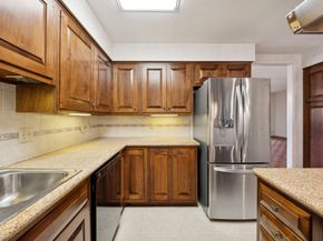 5555 Del Monte Drive 605, Houston TX 77056