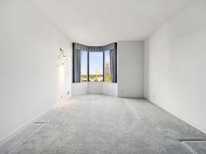 5555 Del Monte Drive 605, Houston TX 77056