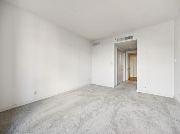 5555 Del Monte Drive 605, Houston TX 77056