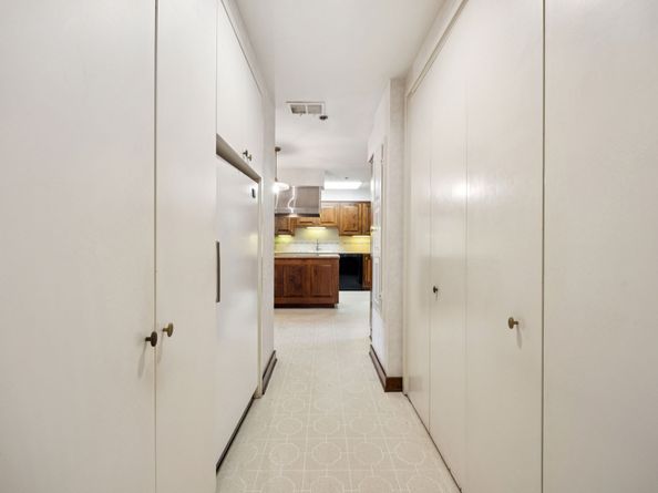 5555 Del Monte Drive 605, Houston TX 77056