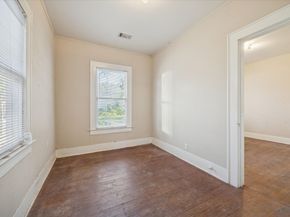 1103 W Cottage Street, Houston TX 77009