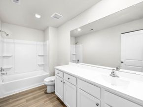 6428 Winter Elm Street, Houston TX 77048