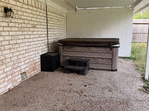 24710 Hunters Hollow Drive, Spring TX 77380