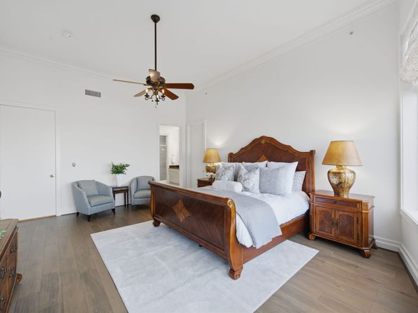 3388 Sage Road 601, Houston TX 77056