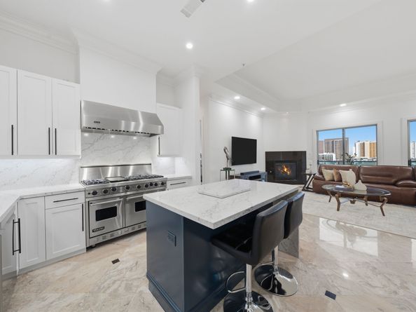 3388 Sage Road 601, Houston TX 77056