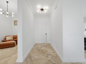 3388 Sage Road 601, Houston TX 77056